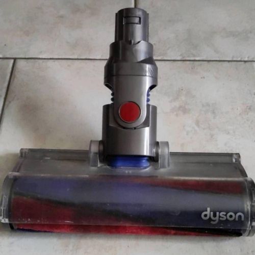 Brosse d'aspirateur Genuine DYSON 112232-12 V7 V8 V10 V11 Fluffy Soft Roller Motorised Cleaner Head Genuine DYSON 112232-12 V7 V8 V10 V11 Fluffy Soft Roller Motorised Cleaner Head motorisée T110481