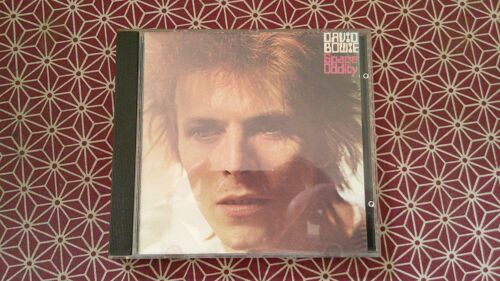 David Bowie. Space Oddity. Cd 13 Titres Dont 3 Bonus. Cdp79 1835 2 Emi 1990