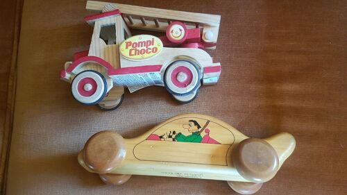 1 Camion De Pompier + 1 Voiture En Bois