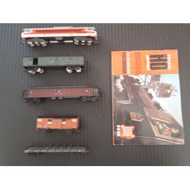 Train Électrique Cc6505 Avec Wagon + Catalogue Jouet 1968