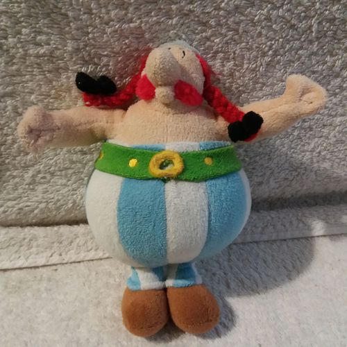 Obélix, Peluche Du Parc Asterix