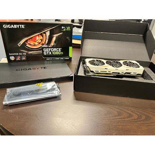 Carte Graphique GeForce® GTX 1080 Ti Gaming OC 11G GIGABYTE