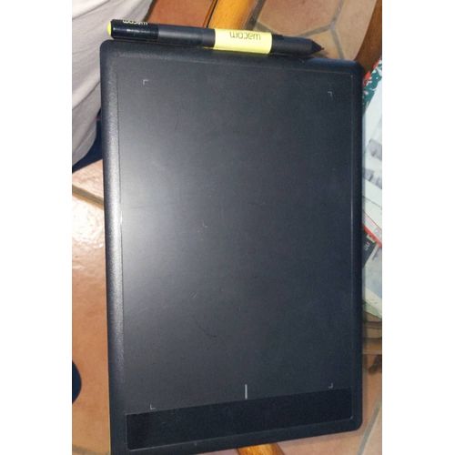 Tablette Wacom modèle CTL 671