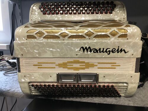 Maugein Accordéon Bouton-120basses
