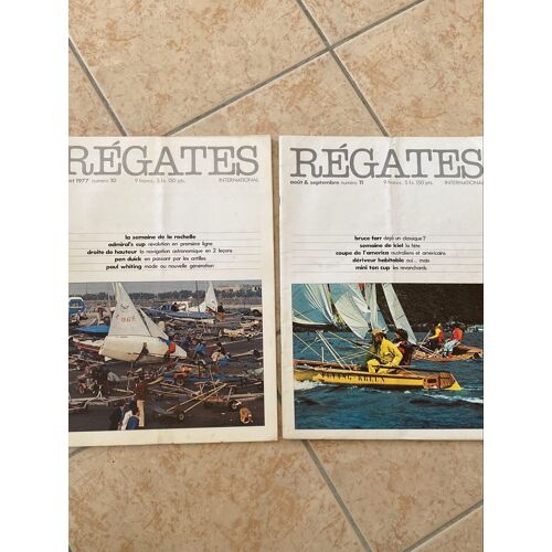 Lot De Deux Revues Ancîennes Regates 1977