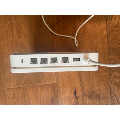 Apple Airport Extreme Base Station