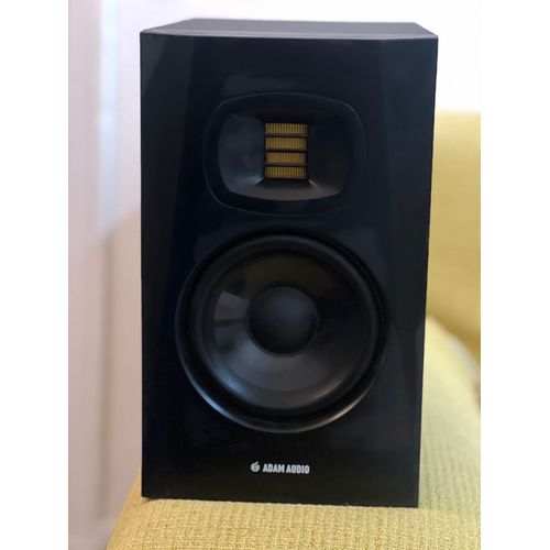 Enceintes ADAM Audio T5V