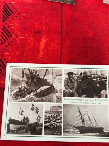 Carte Postale Canots De Sauvetage Et Sauveteurs De Penmarc’H Au Temps Des Avirons Et De La Voile