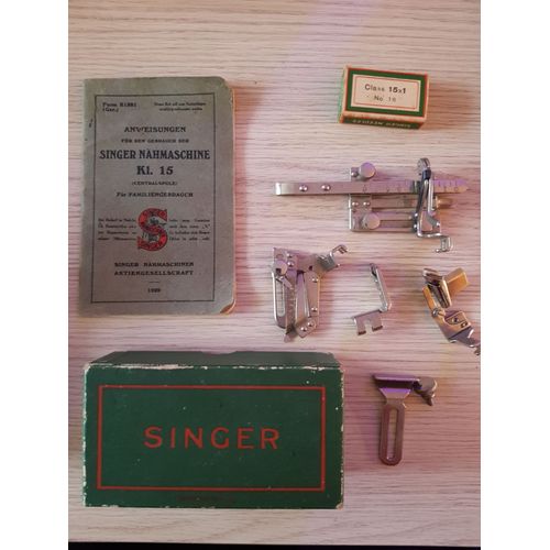 Lot de pièces détachées et aiguilles machine à coudre singer K1.15
