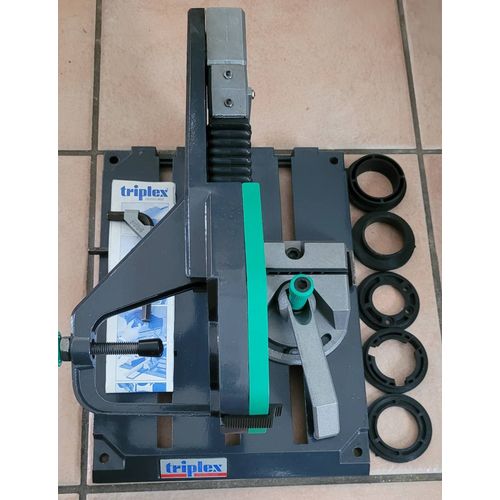 Table de tronçonnage triplex