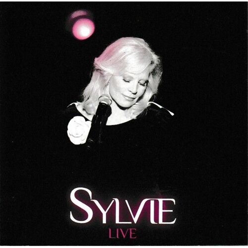 Sylvie Vartan Sylvie Live. 2cd Set Compilation De 27 Titres. (P) 2010 ®Rca ®Jla Productions ®Scotti Brothers Records. © ®Sony Music Entertainment. Made In E.U. By Sony. 2cd Complet « 1ère Version ».