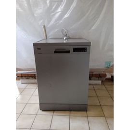 Lave vaisselle 12 couverts marque beko gris hauteur 85 cm largeur 60 cm profondeur 60 cm