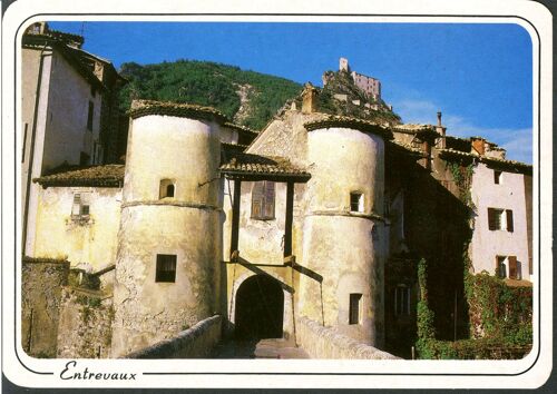 Carte Postale Entrevaux, Alpes De Haute Provence, Le Pont Levis De La Porte Nationale