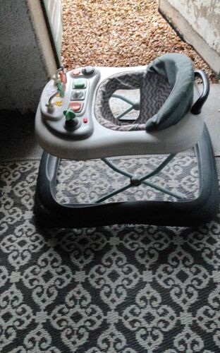 Trotteur Évolutif 6/ 8 Mois