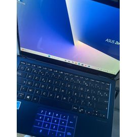 Asus Zenbook Flip 13 UX362FA - 13.3" Intel Core i5 - Ram 8 Go - DD 512 Go