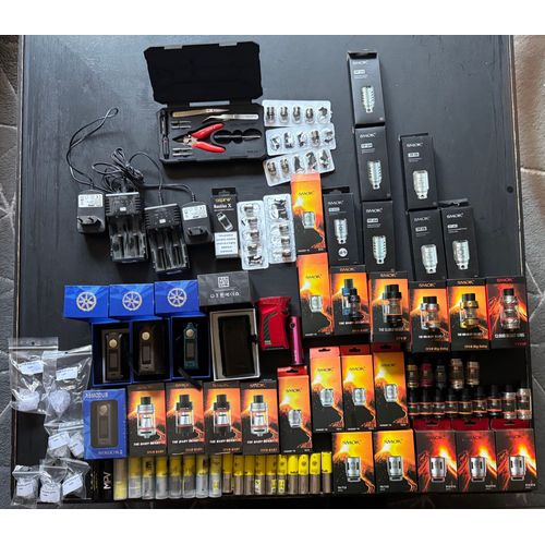 Ensemble Lot cigarettes électroniques et accessoires