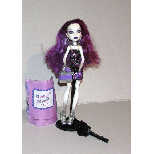 Monster High Spectra Vondergeist Mattel 2012