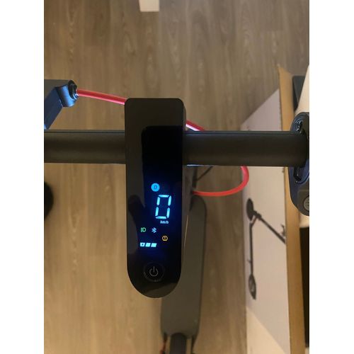 Trottinette Xiaomi Scooter 4 V2