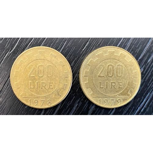 Lot De 2 Pièces Italie 200 Lires, 1978 / 1979