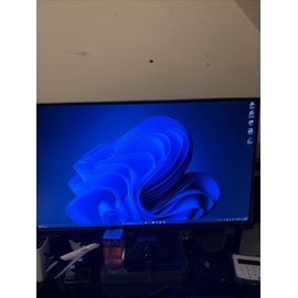 Ordinateur tout en un Lenovo Intel Core i7-9700T - 2 Ghz - Ram 16 Go - DD 256 Go