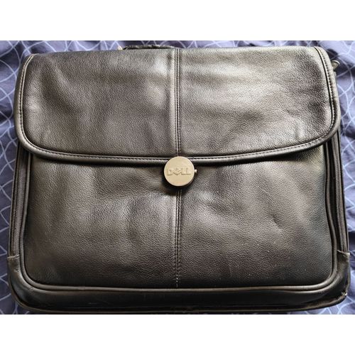 Ordinateur Portable Dell Inspiron 6400 avec son sac mais sans disque dur.