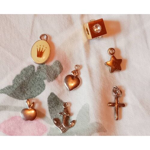 Lit De 7 Pendentifs
