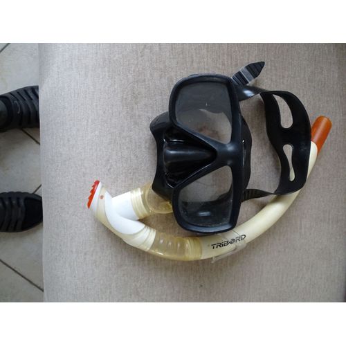 Masque De Plongée + Tuba Marque Tribord De Décathlon.