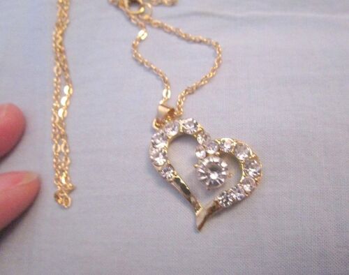 Collier Doré, Chaîne Fine, Pendentif Forme C?ur Avec Cristal Blanc