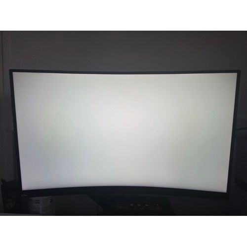 Acer Predator Z321QUbmiphzx G-Sync (dalle incurvée)
