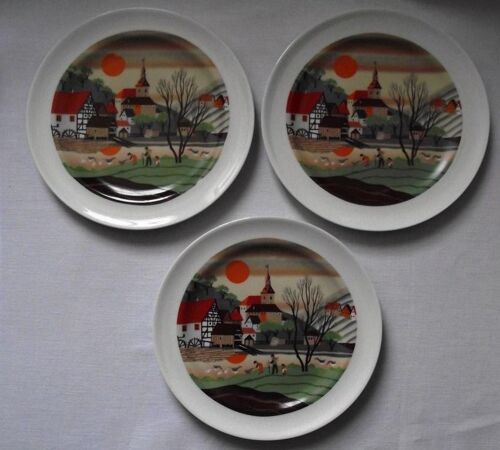 Assiettes (3) En Porcelaine Vintage Motif Naif Estampillage L M L. Limoges France Diamètre 19cm.
