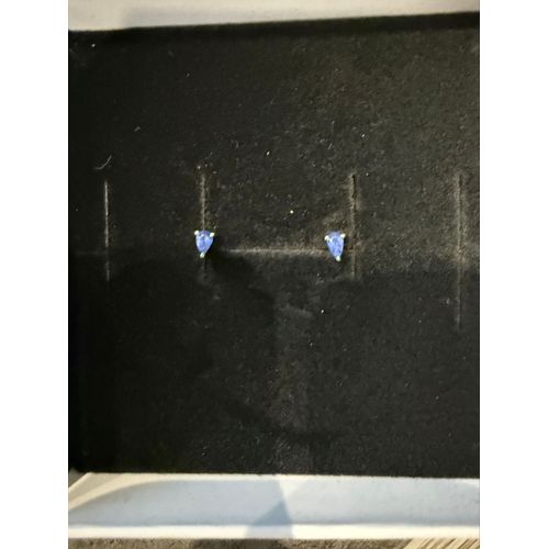 Boucle D'oreilles Saphir 0,50 Ct En Or Blanc 9k