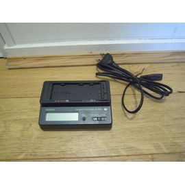 CHARGEUR SONY AC VQ850
