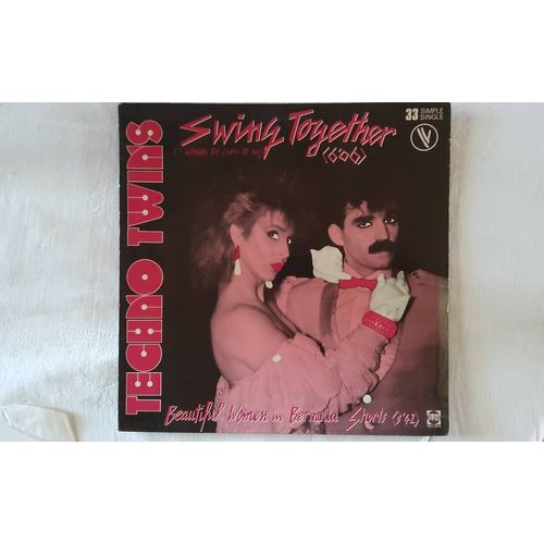 Techno Twins Swing Together