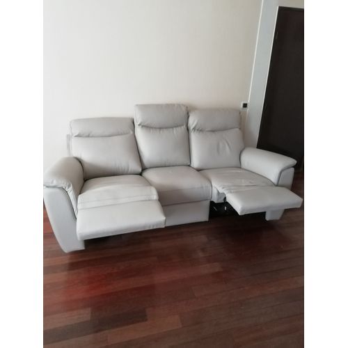 Canapé Poltronesofa En Cuir Beige Clair - 2 Relax Électriques Avec Mouvement Dossier Pour Position Allongée