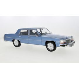 Cadillac Fleetwood Brougham Bleu Clair 1982 1/18 Mcg-Mcg
