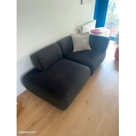 Canapé Gris Ardoise Tissus Flanelle 3 Places, Très Bon État, Intemporel De La Marque Boconcept, 2 Blocs Indépendants Déclipsables, Méridienne Côté Droit Face Au Canapé.