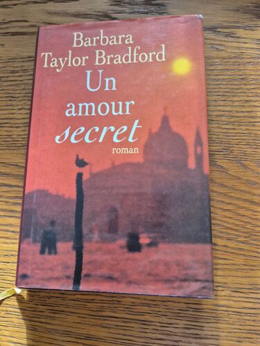 Un Amour Secret Barbara Taylor Bradford