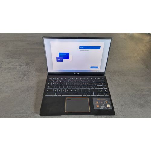MSI Summit e14 A11SCS-075FR - 14" Intel Core i7-1185G7 - 1.2 Ghz - Ram 32 Go - SSD 1 To