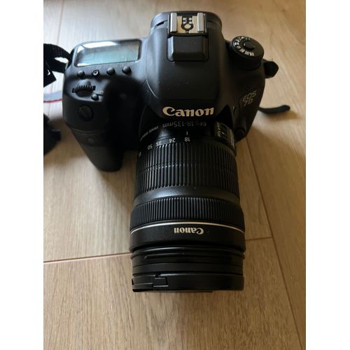 Canon EOS 7D Mark II 20.2 Mpix + Objectif Canon EF-S-18-135 mm IS STM - Noir