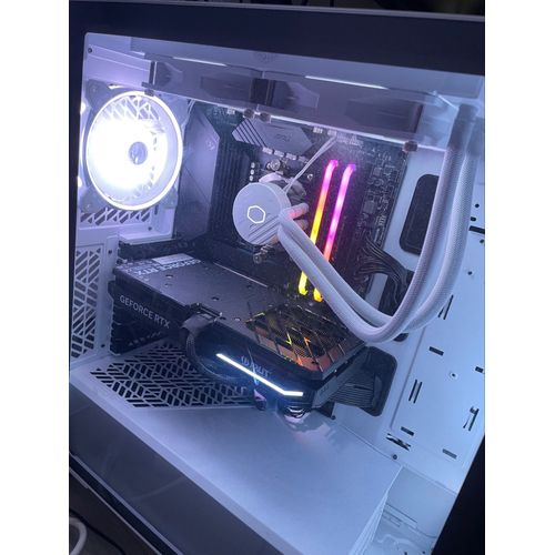 PC Gamer AMD Ryzen 7 - Ram 32 Go - DD 900 Go