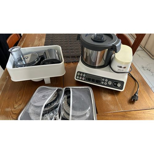 Robot Multifonctions