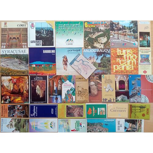 Gros Lot 34 Livres Ou Dépliants Touristiques France Et Étranger Années 80 (Châteaux, Sicile, Venise, Corée, Syracuse, Portugal...)