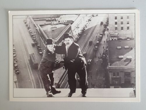 Laurel Et Hardy Carte Postale