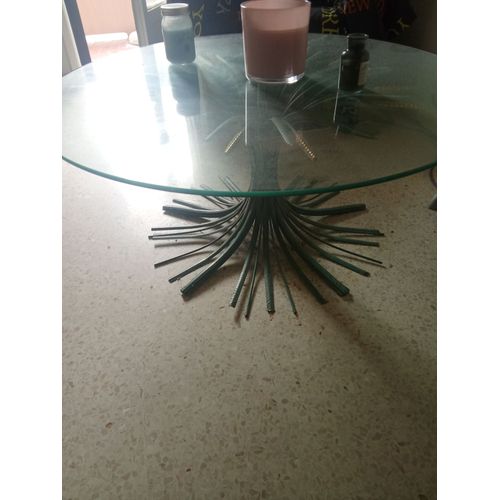 Table Basse En Verre Estimé À 400€