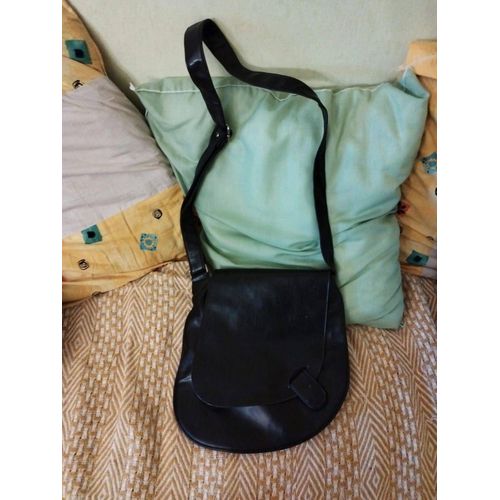 Sac bandoulière noir en cuir