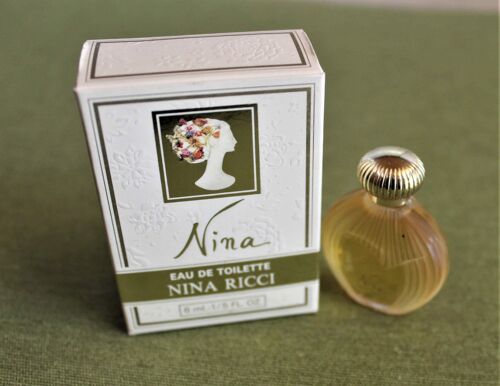 Neuve Et Fermèe Dans Sa Boîte D'origine,Miniature Nina Ricci, Nina .Eau De Toilette.6ml.