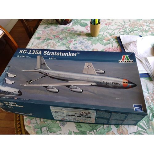 Italeri Maquette. Kc-135a . Stratotanker . Us Air Force .-Italeri