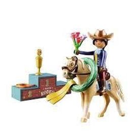 Playmobil Spirit - 1 Figurine Apo (Pru), 1 Cheval Et Accessoires (Podium, Fleurs...) - 20 Pièces