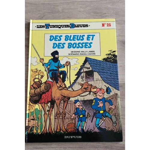Les Tuniques Bleus Des Bleus Et Des Bosses