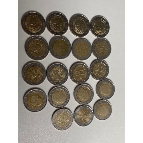Lot De 19 Pieces De 2€ 
